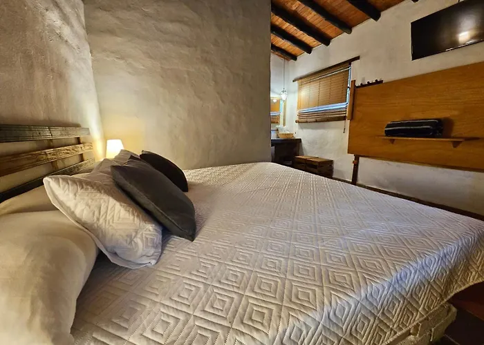 Cabañas y Hostal Bonanza mesa de los santos